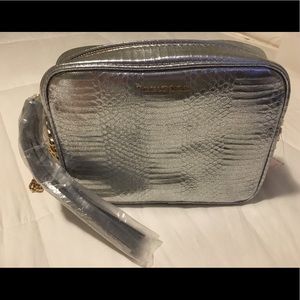 Victoria’s Secret Crossbody bag